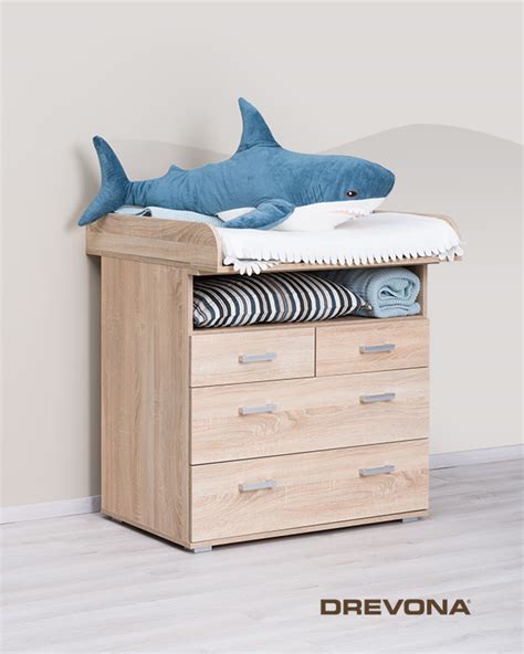 Prebaľovacie pulty a komody v rôznych štýloch