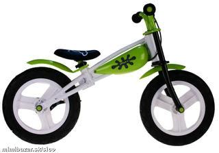 Dvojkolesové odrážadlo