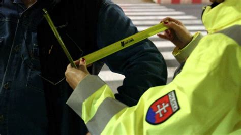 Ilustrácia reflexných prvkov na fusaku