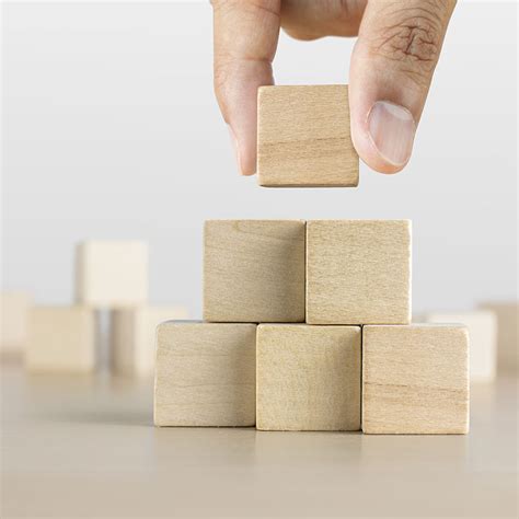 drevené kocky pre batoľatá