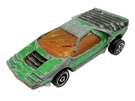 Infografika porovnávajúca ceny IVF na Slovensku a vo Veľkej Británii