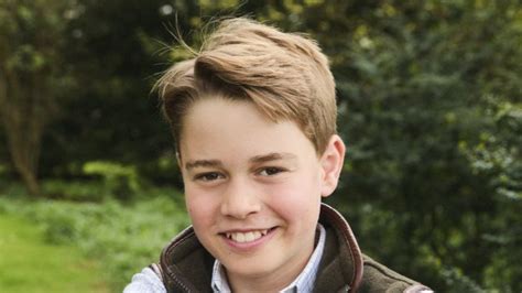 Princ George pri tréningu bojových umení