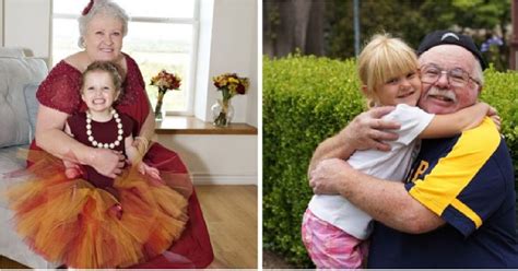 Ilustrácia rodičov, ktorí sa starajú o svoje deti.