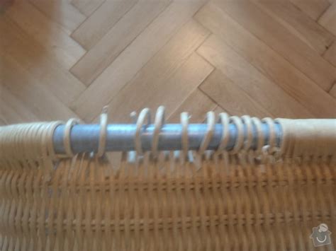 Detail ratanového výpletu
