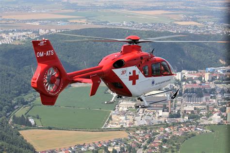 Ilustračná fotografia záchranárskeho vrtuľníka