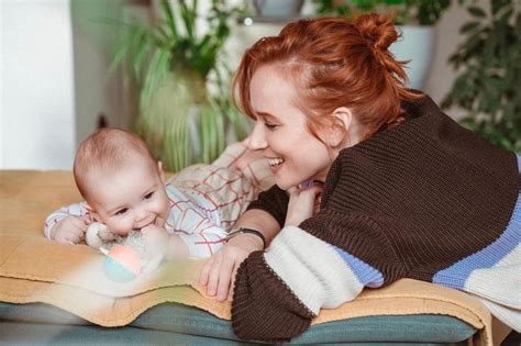 Fotografia Táni Pauhofovej s adoptívnou dcérou Alice