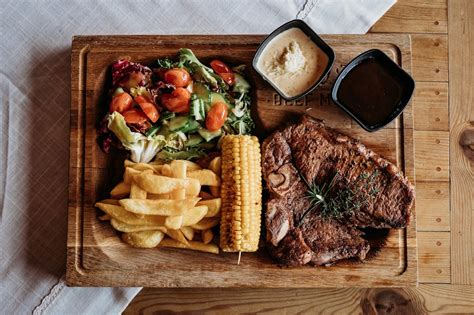 Interiér reštaurácie Beef Master v Gorący Potok