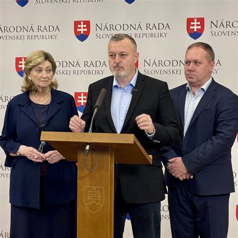 Ilustrácia právnych a etických dilem surogátneho materstva