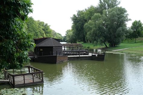 Plávajúci mlyn v Kolárove