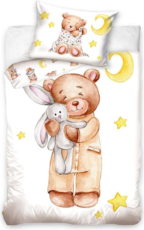 Ilustrácia sady do postieľky s motívom Macko na obláčiku