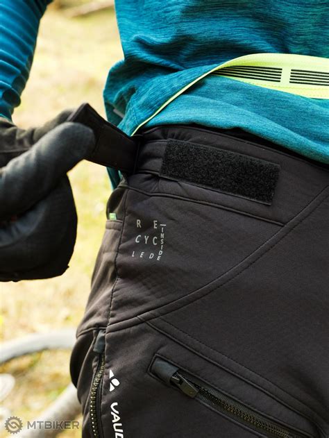 Funkčné prvky montérkových nohavíc