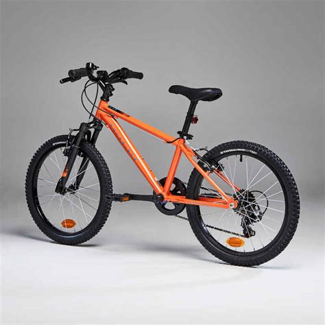Detský horský bicykel v akcii