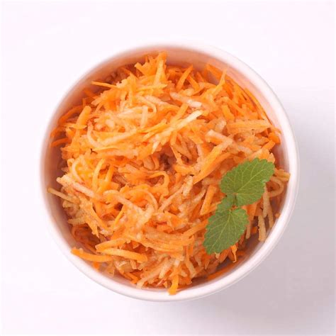 Zloženie šalátu z jabĺk a mrkvy