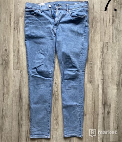 Fotografia rôznych značiek cumlíkov