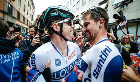 Peter Sagan oslavujúci titul majstra sveta