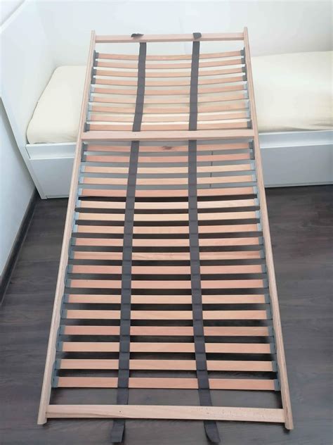 Nastaviteľný rošt postieľky