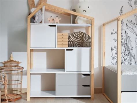 Dizajn detskej postieľky v tvare domčeka