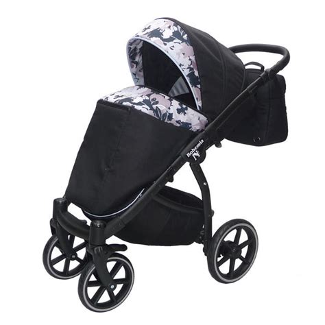 Športový kočík v maskáčovom vzore