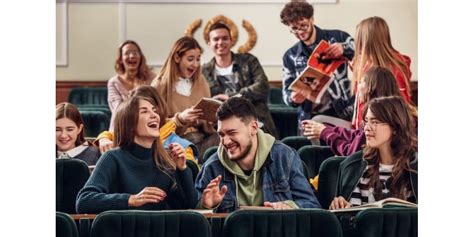 Rodina hráva hru v cudzom jazyku