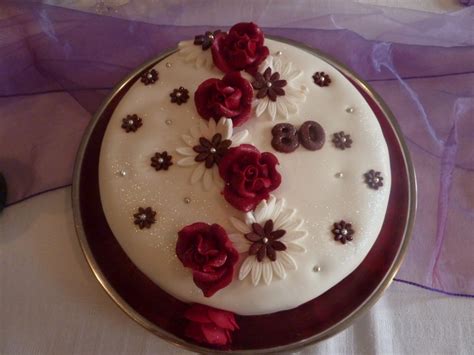 Rôzne druhy zápichov na torty