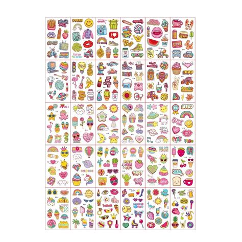 Farebne naaranžované jedlo pre deti