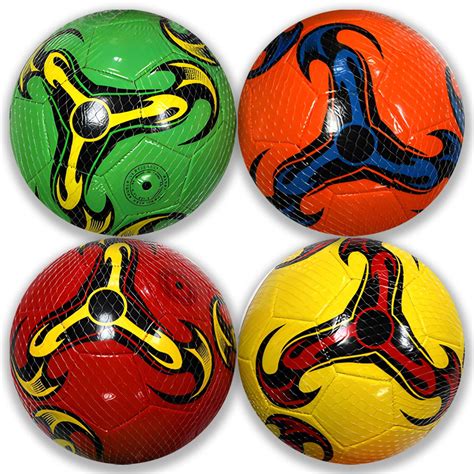 Fotografia dojčiaceho vankúša vo viacerých farbách a vzoroch