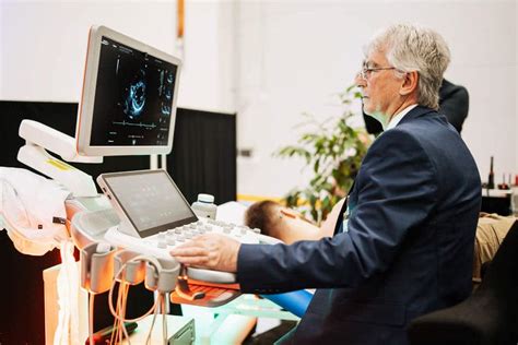 Príklady ultrazvukových terapeutických prístrojov