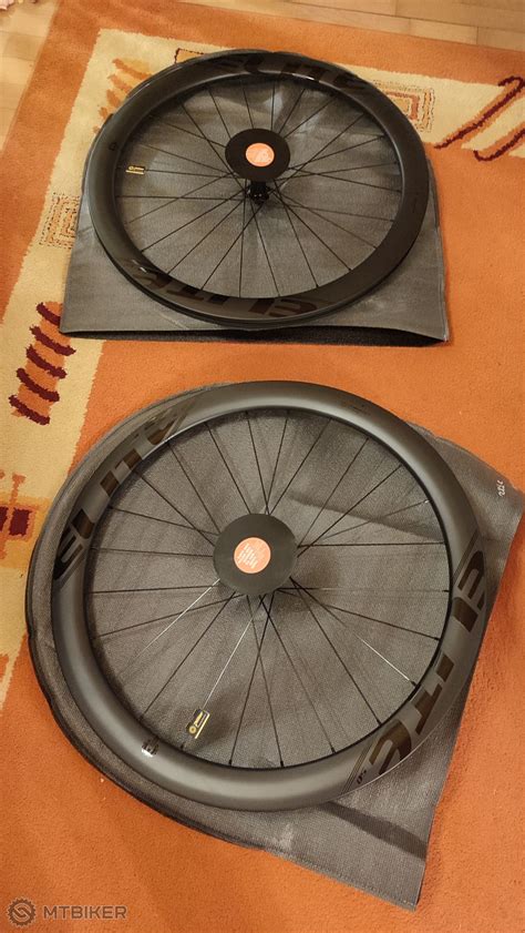 Ilustrácia montáže duše do kolesa