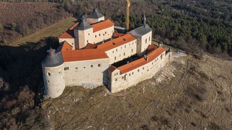 Rekonštrukcia Čachtického hradu