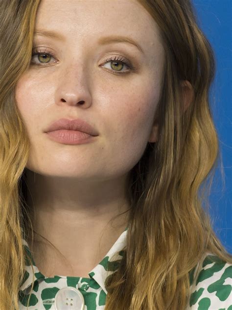 Emily Browning ako mladé dievča