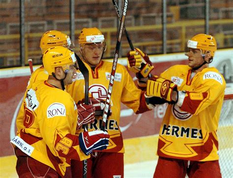 František Hossa ako hráč Dukly Trenčín