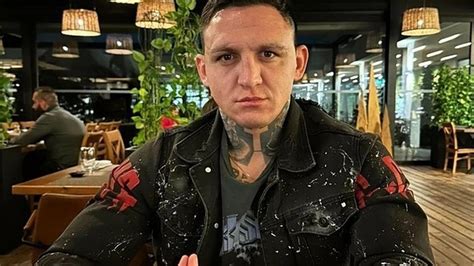 Detstvo Gábora Borárosa a jeho prvé kroky vo futbale