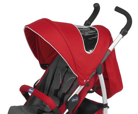 Detailné zábery kolies a odpruženia kočíka Chicco Multiway Evo