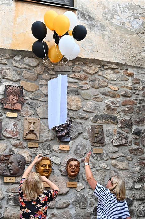 Fotografia Milana Lasicu a Mariána Zednikoviča