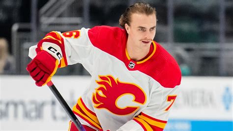 Martin Pospíšil v drese Calgary Flames