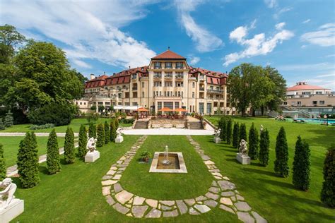 Secesný hotel Thermia Palace v Piešťanoch
