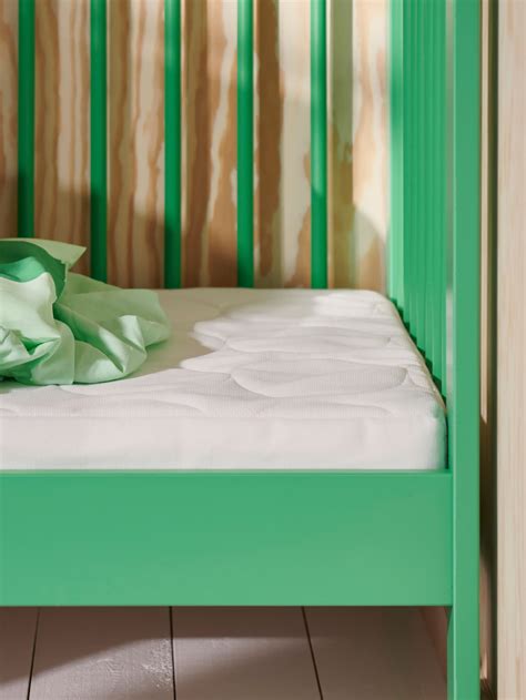 Ilustrácia detskej postieľky IKEA SUNDVIK