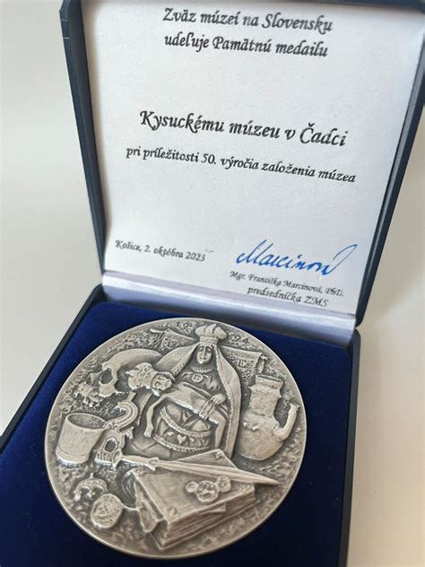 Pamätná medaila Ivana Hlinku