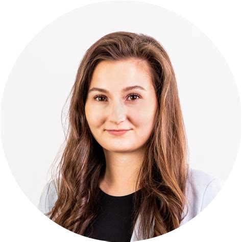 Šípka ukazujúca na možnosť vrátenia preplatku dane po podaní daňového priznania