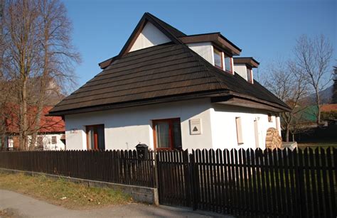 Rodný dom Margity Figuli vo Vyšnom Kubíne