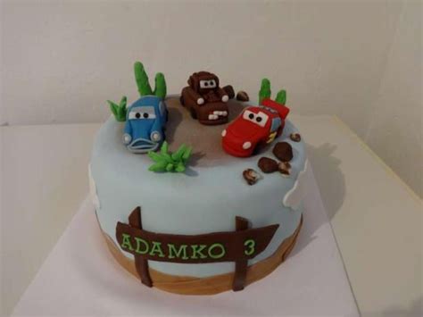 Jedlá torta s motívom autíčka