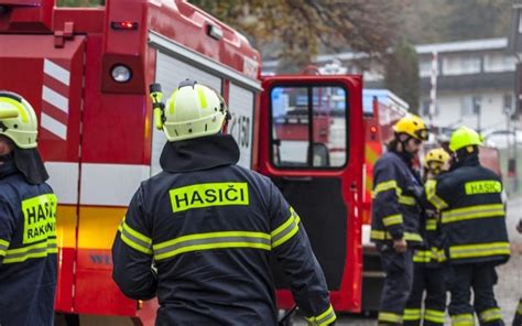 dobrovoľní hasiči v akcii