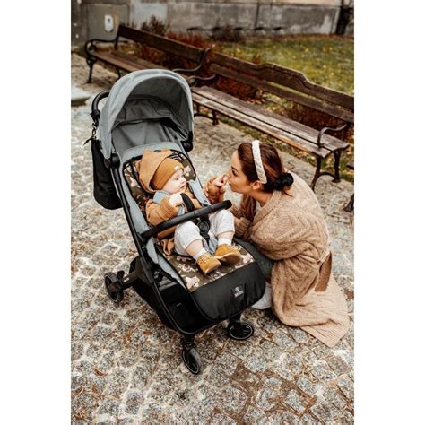 Vložka do kočíka s pamäťovou penou