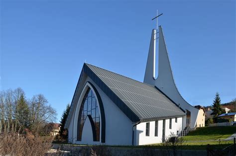 Kostol sv. Jozefa Robotníka v Novej Dubnici