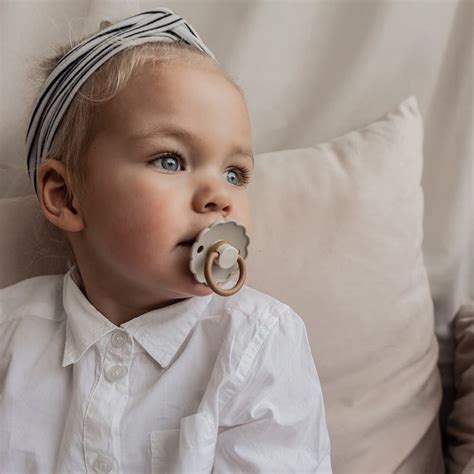 Galéria rôznych farebných variantov okrúhlych kaučukových cumlíkov