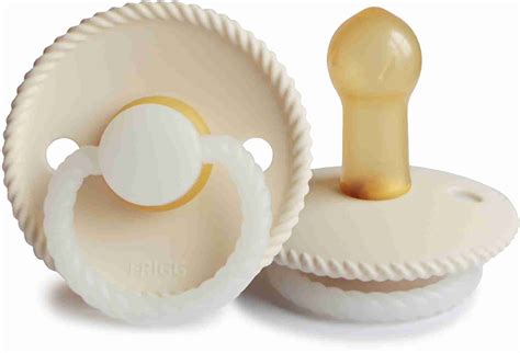 Štýlový kaučukový cumlík s okrúhlym tvarom v prírodnej farbe