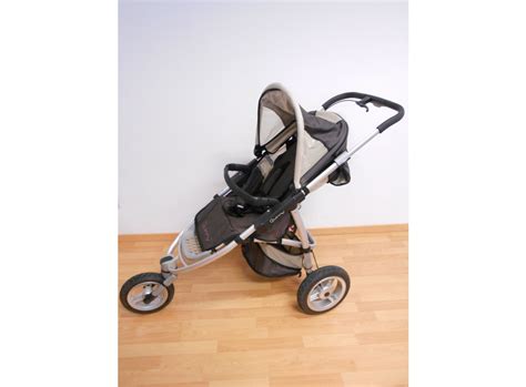 Detail madla a striešky kočíka Quinny Speedi SX