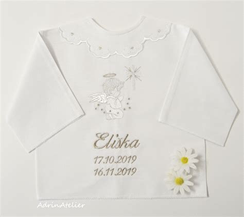 Krásne zdobené košieľky pre bábätká