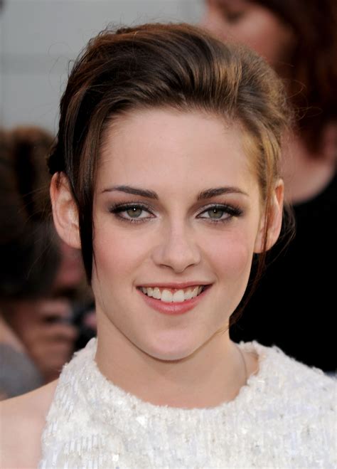 Kristen Stewart s rôznymi účesmi