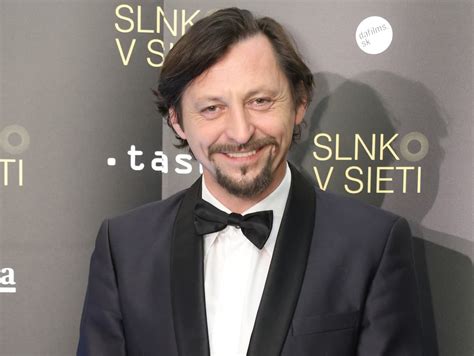 Lukáš Latinák na fotografii zo súčasnosti